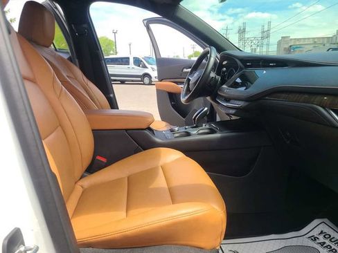 Used 2023 Cadillac XT4 Sport AWD/4WD image 19
