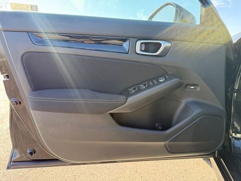 Used 2023 Honda Civic EX image 8