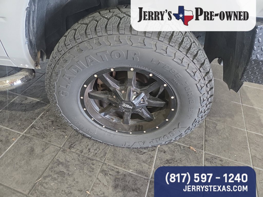 Used 2018 RAM 2500 Tradesman w/ Chrome Appearance Group AWD/4WD image 4
