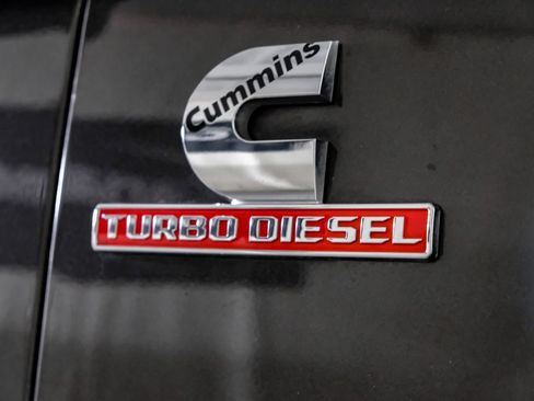 Used 2024 RAM 3500 Tradesman w/ Chrome Appearance Group AWD/4WD image 43