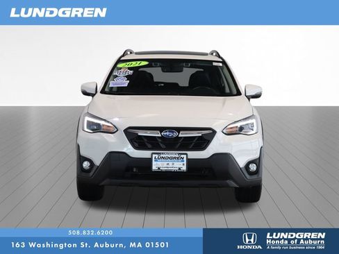 Used 2021 Subaru Crosstrek 2.5i Limited w/ Moonroof Package 2 AWD/4WD image 2