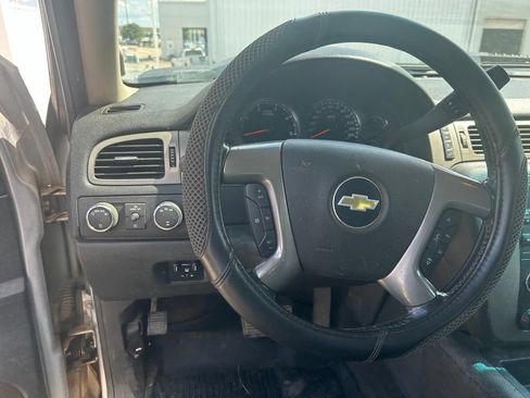 Used 2013 Chevrolet Silverado 2500 LTZ w/ LTZ Plus Package AWD/4WD image 6
