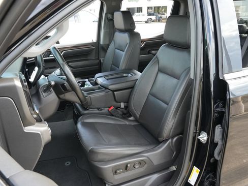 Used 2025 GMC Sierra 1500 SLT RWD image 14