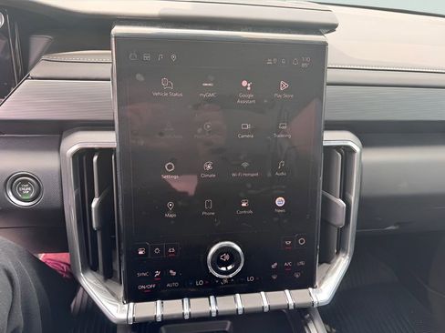 New 2026 GMC Acadia Elevation w/ Elevation Premium Package FWD image 13