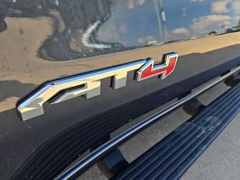Used 2021 GMC Sierra 1500 AT4 w/ AT4 Value Package AWD/4WD image 19