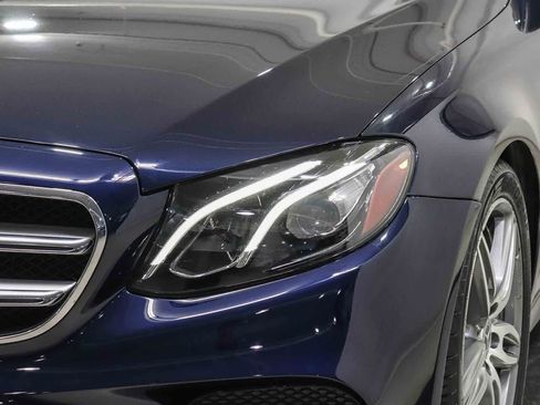 Used 2020 Mercedes-Benz E 350 Sedan image 7