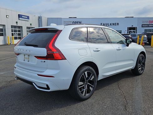 New 2026 Volvo XC60 B5 Plus w/ Protection Package Premier AWD/4WD image 6