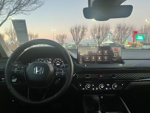 New 2025 Honda Accord EX-L image 13