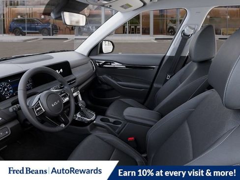 New 2025 Kia Seltos EX image 18