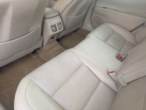 Used 2014 Lexus ES 300h w/ Luxury Package w/Bamboo Trim image 20