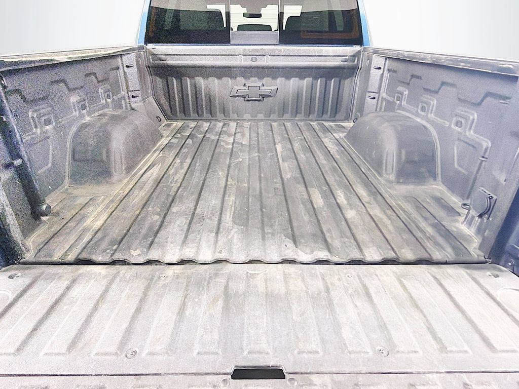 Used 2022 Chevrolet Silverado 1500 LT Trail Boss w/ LT Trail Boss Premium Package AWD/4WD image 24