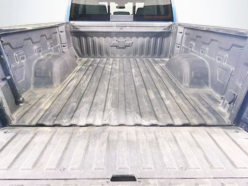 Used 2022 Chevrolet Silverado 1500 LT Trail Boss w/ LT Trail Boss Premium Package AWD/4WD image 24