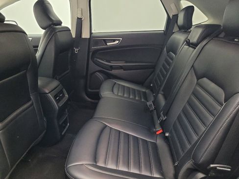 Used 2024 Ford Edge SEL image 18