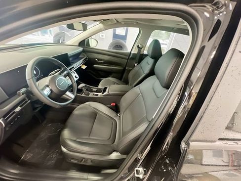 Used 2025 Hyundai Tucson SEL AWD/4WD image 15