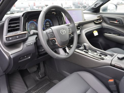 New 2026 Toyota Crown Nightshade image 21