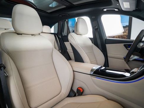 New 2026 Mercedes-Benz GLC 300 4MATIC image 13