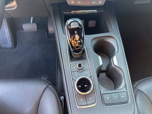 Certified 2024 Cadillac XT4 Luxury w/ Cold Weather Package image 25