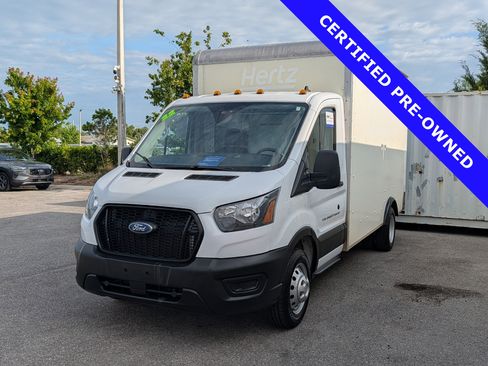 Used 2022 Ford Transit 350 DRW RWD image 5