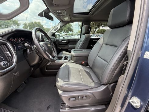 Used 2022 Chevrolet Silverado 1500 LTZ w/ LTZ Convenience Package II RWD image 27