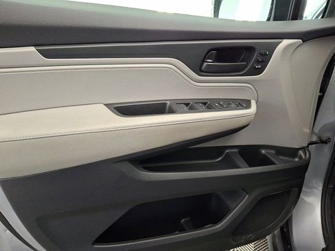 Used 2019 Honda Odyssey EX-L image 10