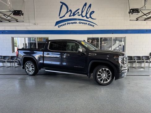 Used 2022 GMC Sierra 1500 Denali image 1