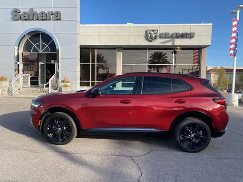 Used 2022 Buick Envision Essence w/ Sport Touring Package image 10