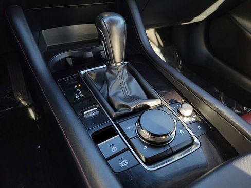 Used 2023 MAZDA MAZDA3 s image 14