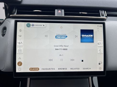 New 2025 Land Rover Range Rover Velar Dynamic SE AWD/4WD image 18