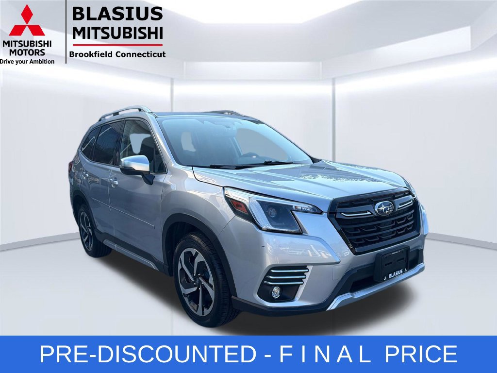 Used 2023 Subaru Forester Touring AWD/4WD image 6