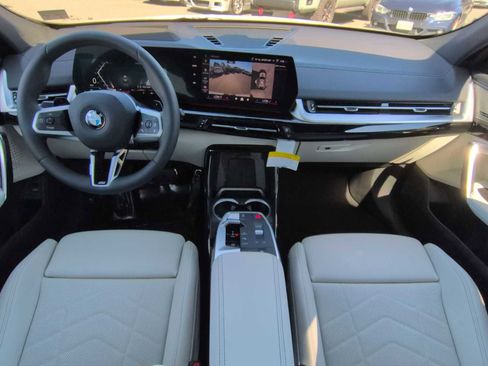 New 2026 BMW X2 xDrive28i w/ Technology Package AWD/4WD image 16
