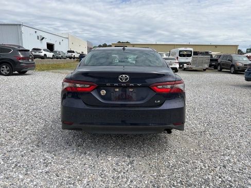 Used 2021 Toyota Camry LE FWD image 4