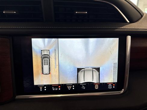 Used 2023 GMC Yukon Denali Ultimate w/ LPO, Floor Liner Package AWD/4WD image 41