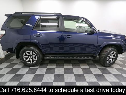 Used 2019 Toyota 4Runner TRD Off-Road AWD/4WD image 7