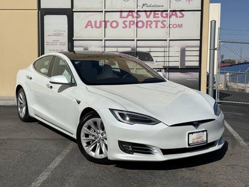 Used 2018 Tesla Model S 75D AWD/4WD image 2
