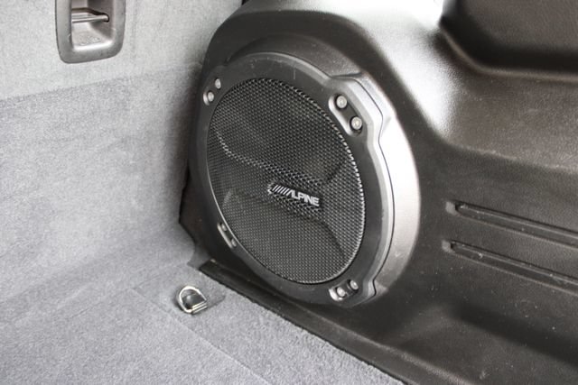 Used 2025 Jeep Wrangler Unlimited Rubicon AWD/4WD image 39