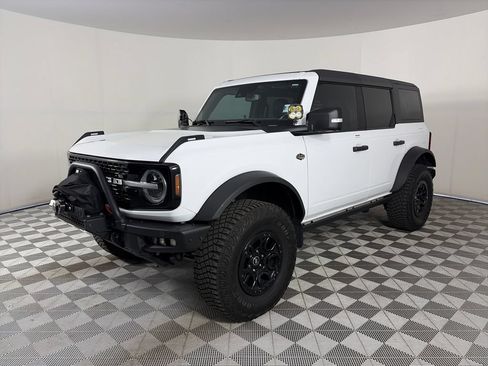 Used 2023 Ford Bronco Wildtrak AWD/4WD image 3