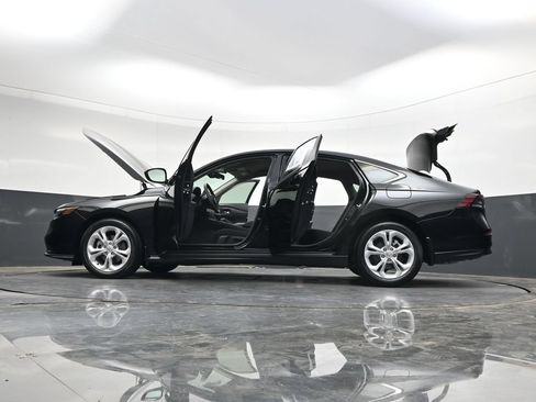 Certified 2026 Honda Accord LX image 41