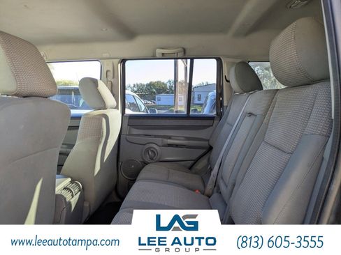 Used 2007 Jeep Commander Sport image 13