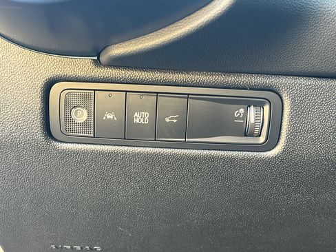 New 2026 Chevrolet Equinox EV LT AWD/4WD image 21