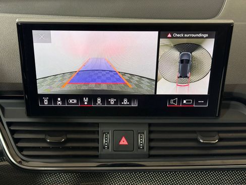 Used 2023 Audi SQ5 Premium Plus w/ Premium Plus Package image 29