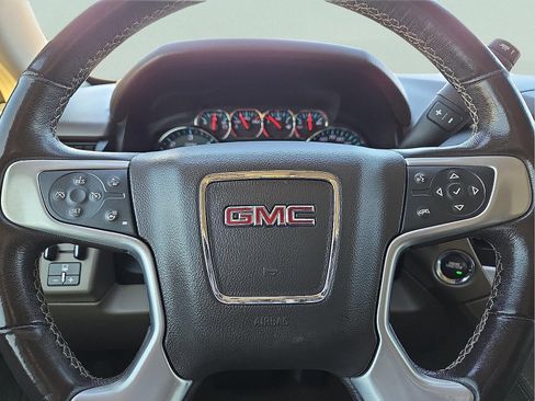 Used 2020 GMC Yukon SLT w/ Premium Edition image 24