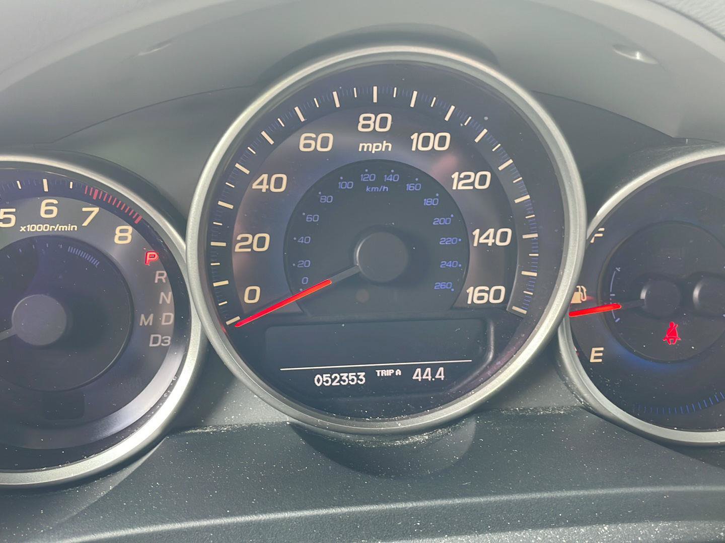 Used 2007 Acura RL w/ Technology Package AWD/4WD image 2