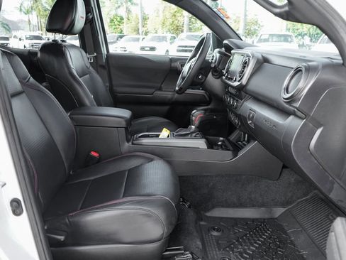 Used 2021 Toyota Tacoma TRD Pro image 40