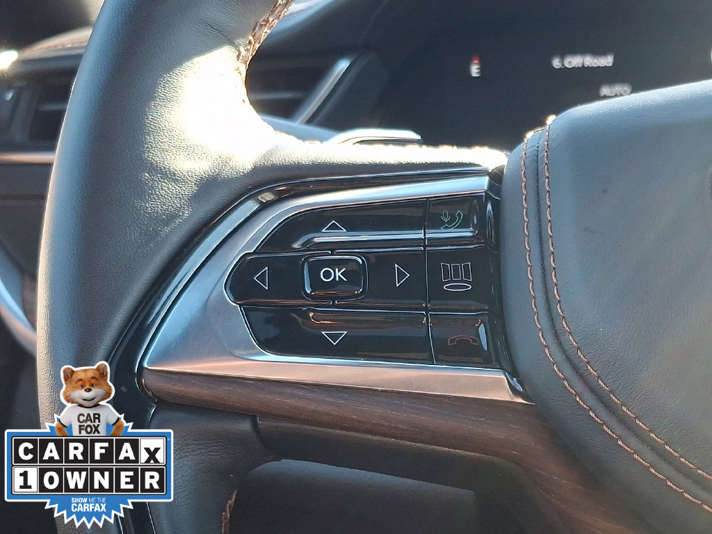 Used 2024 Jeep Grand Cherokee L Summit w/ Advanced Protech Group IV AWD/4WD image 24