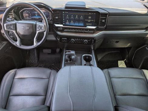 Used 2023 Chevrolet Silverado 1500 RST AWD/4WD image 9