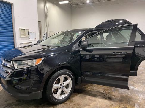 Used 2018 Ford Edge SE image 7