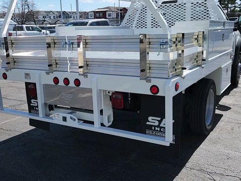 New 2024 Ford F550 XL image 25