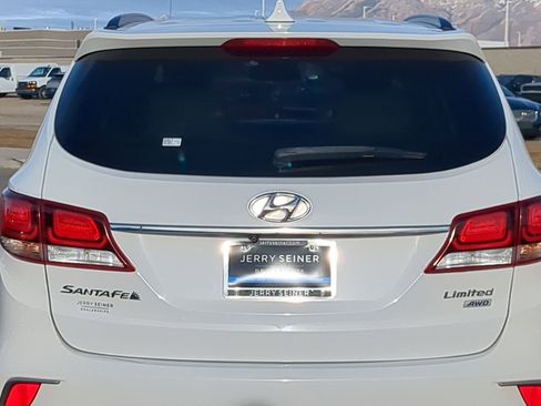 Used 2017 Hyundai Santa Fe Limited image 13