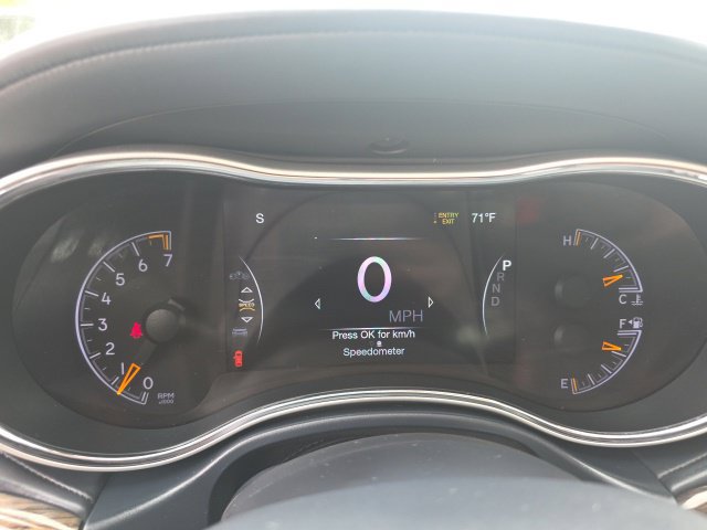 Used 2019 Jeep Grand Cherokee Summit AWD/4WD image 12