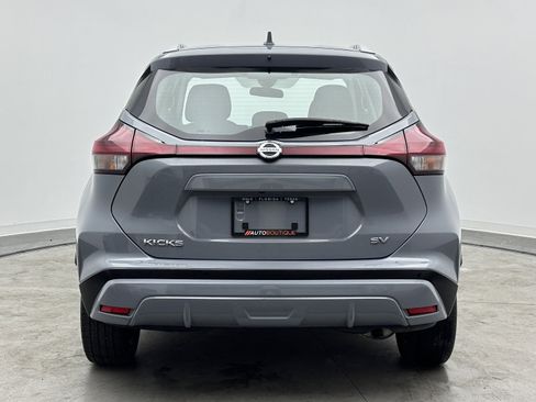 Used 2021 Nissan Kicks SV FWD image 6